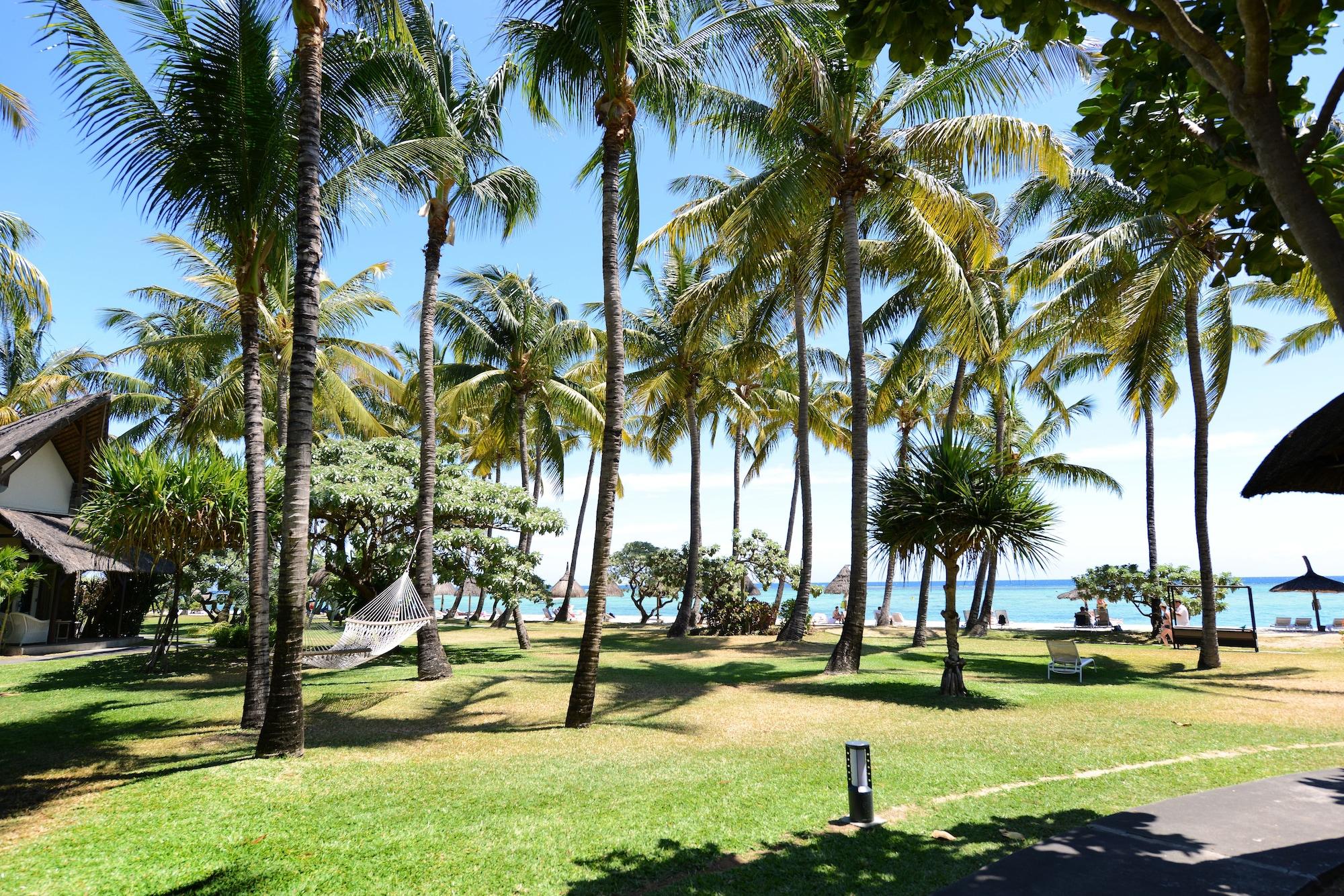 Готель La Pirogue Mauritius Flic en Flac Екстер'єр фото