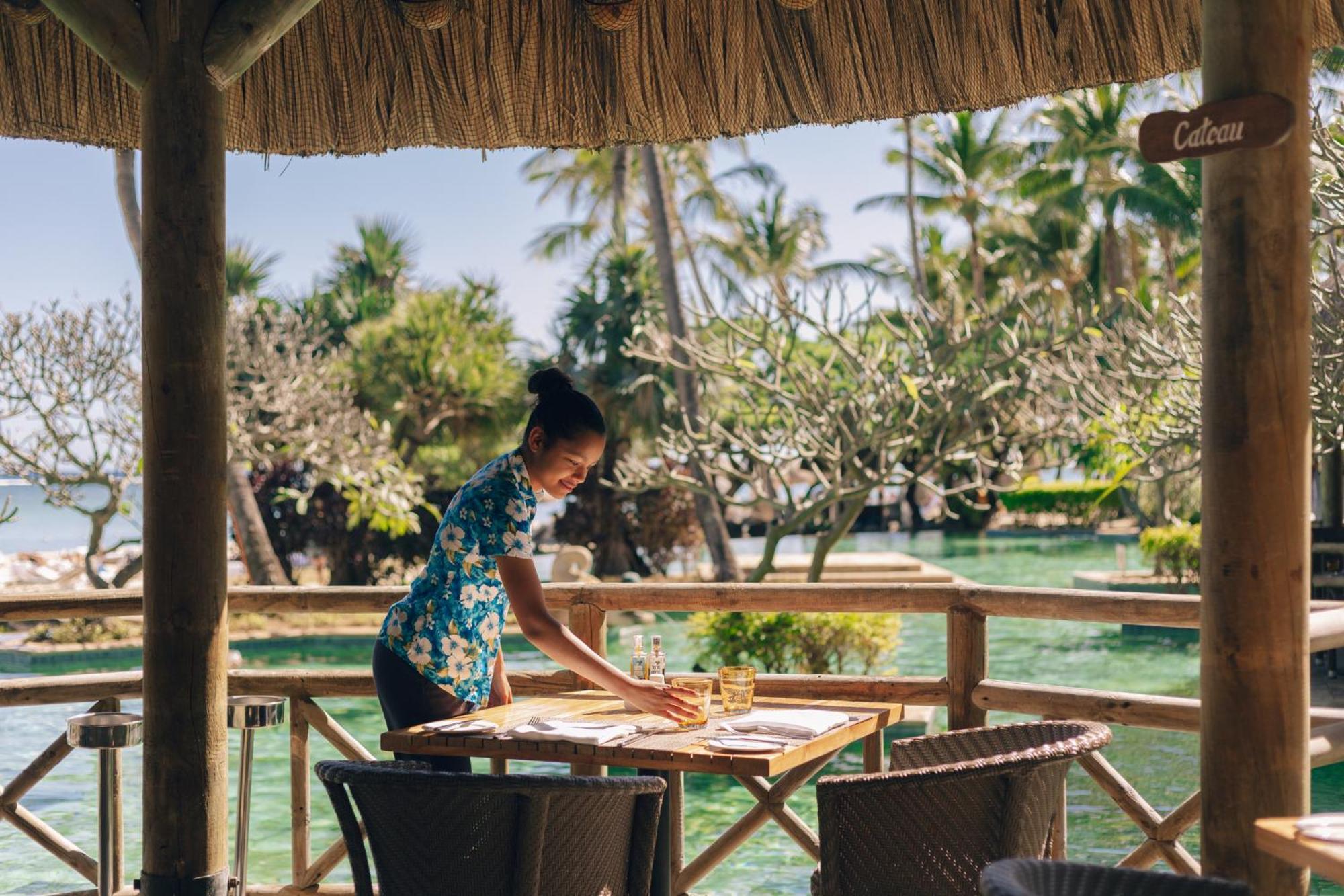 Готель La Pirogue Mauritius Flic en Flac Екстер'єр фото