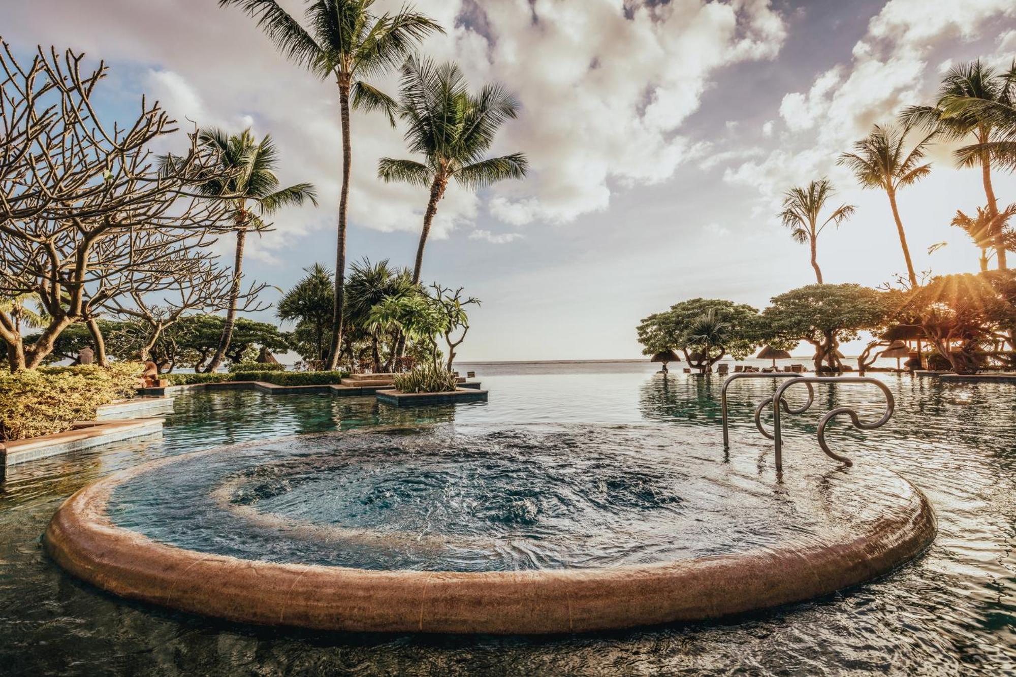 Готель La Pirogue Mauritius Flic en Flac Екстер'єр фото